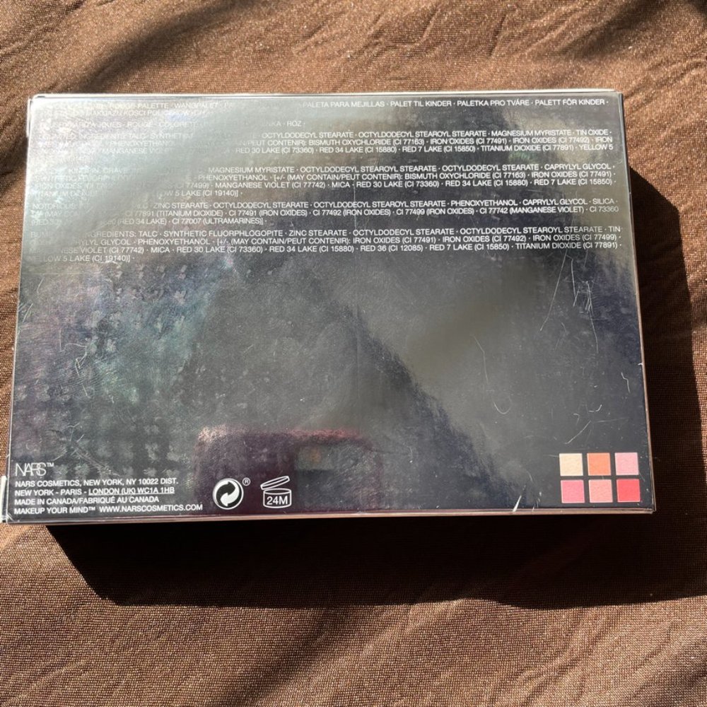 NARS Wanted Cheek Palette - Picture 2 of 6